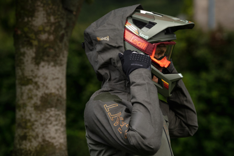 Leatt Releases The Revamped Hydradri Collection The Loam Wolf