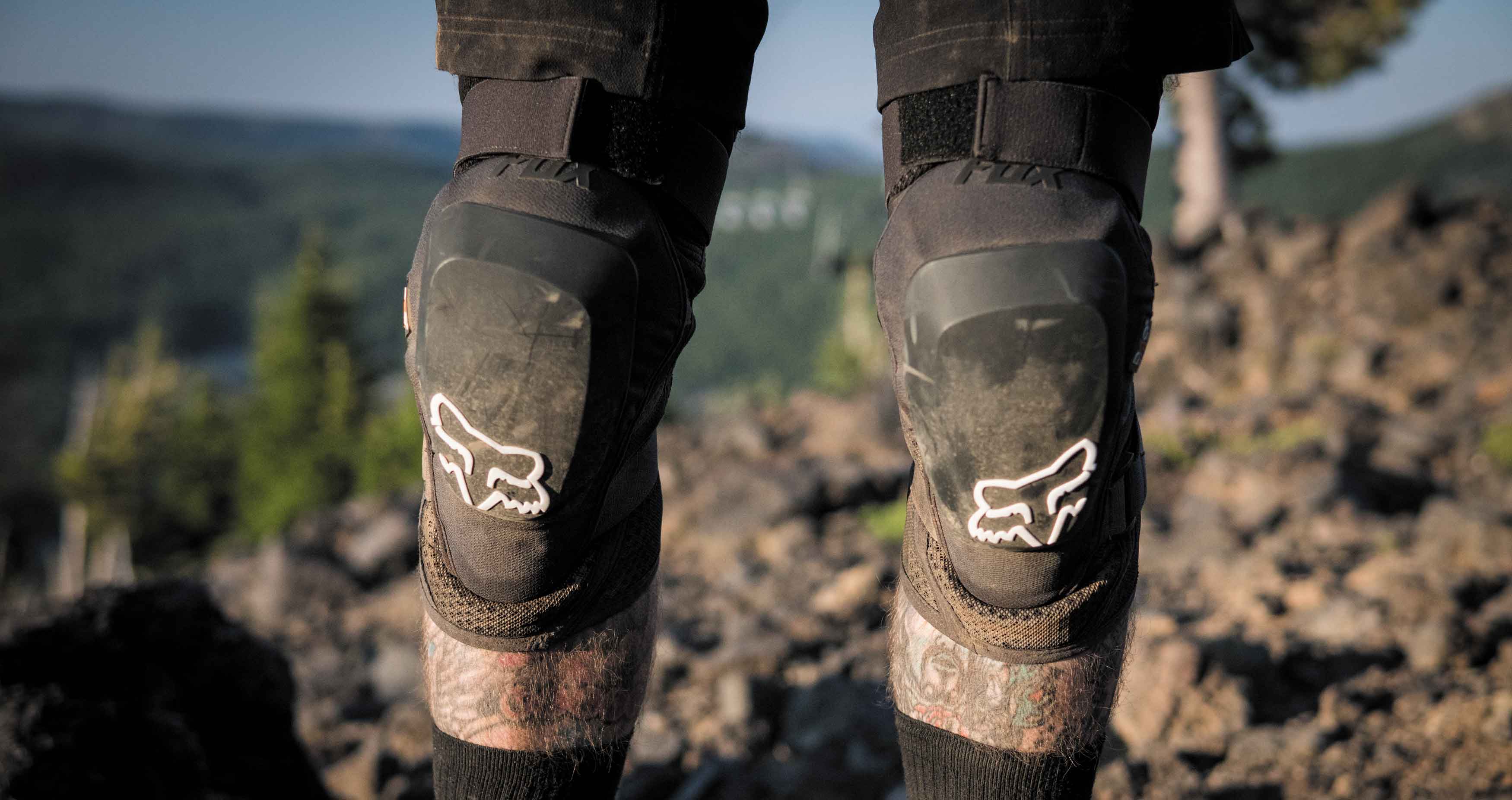 Review: Fox Launch Pro D30 Knee Pads - The Loam Wolf