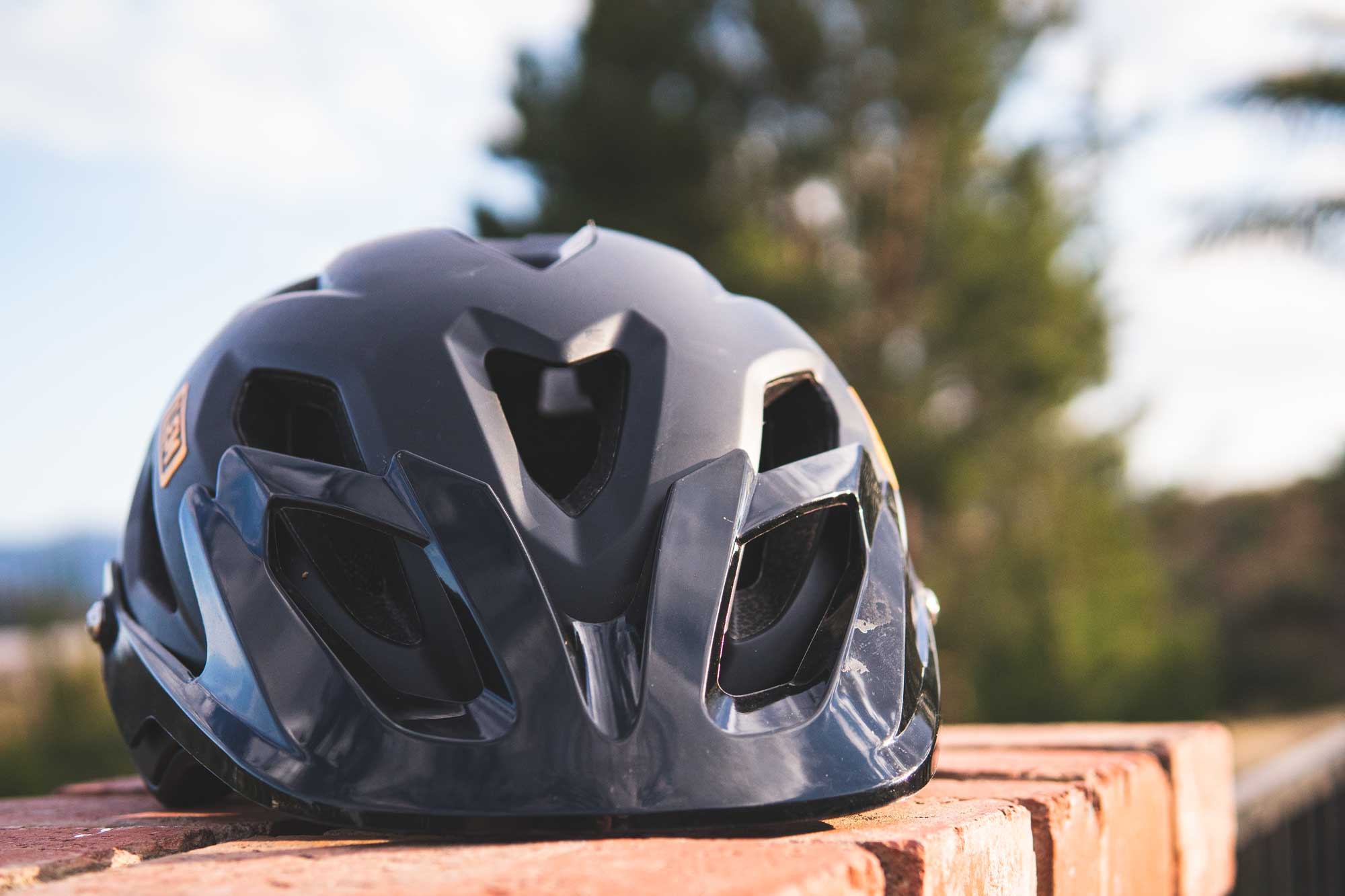 Lem flow 2024 mountain bike helmet