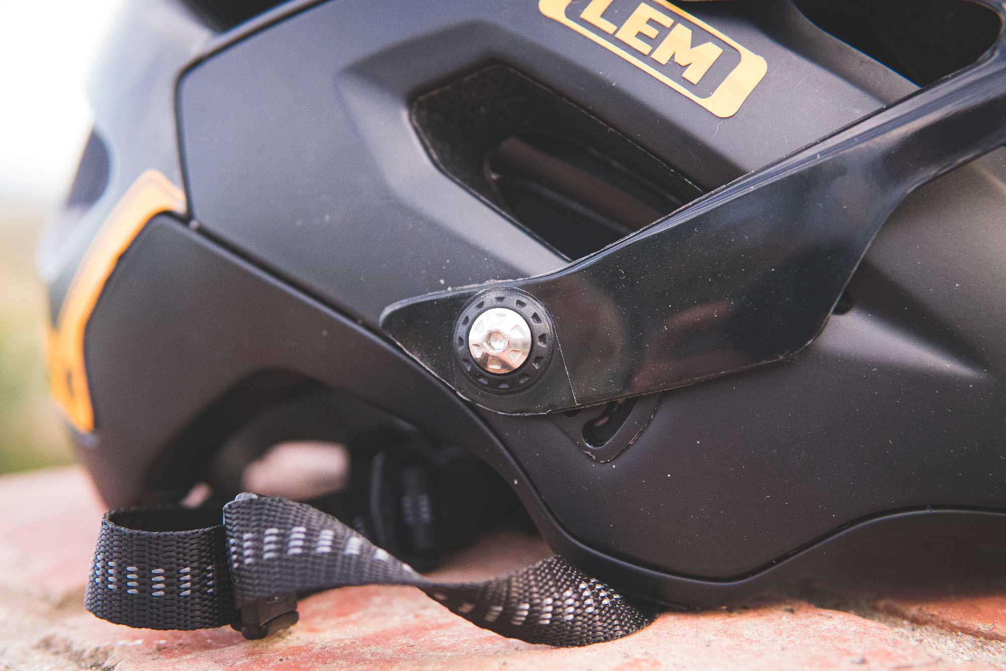 lem flow helmet