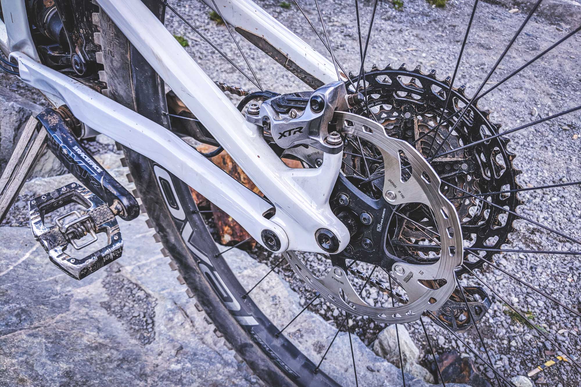 First Ride: Specialized Enduro S-Works