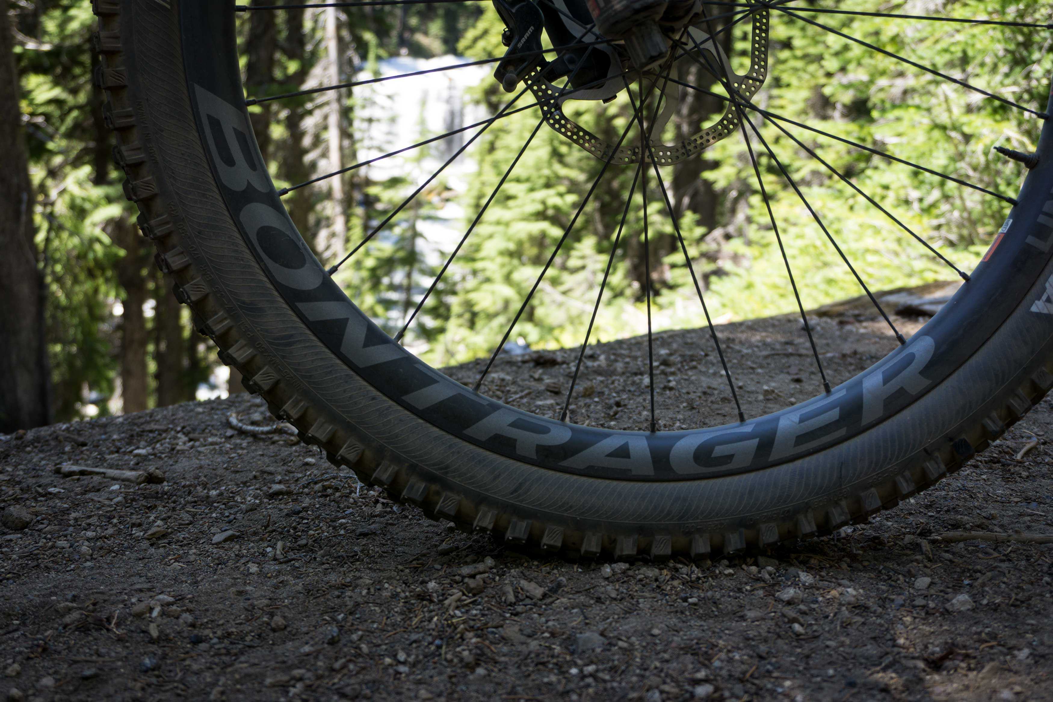 The Best Budget Carbon Mountain Bike Wheelset - Bontrager Line Pro 30 Wheels