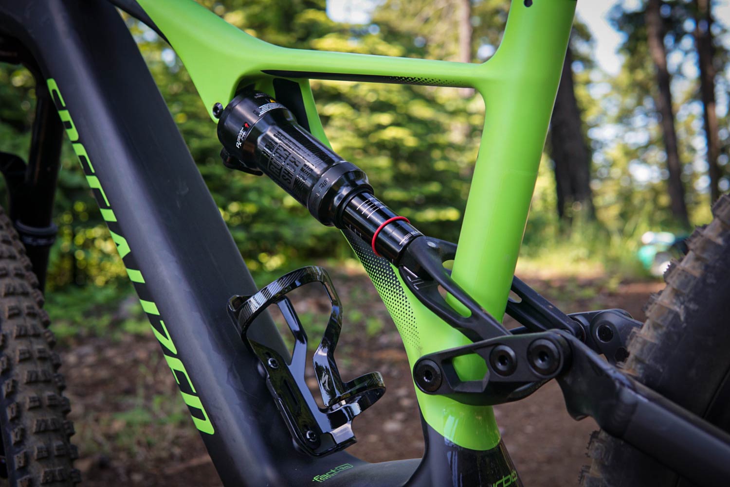 Specialized Turbo Levo Expert shock and suspension