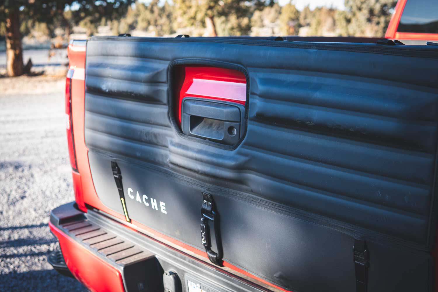 Review: <br>Cache Basecamp System - Modular Tailgate Pad