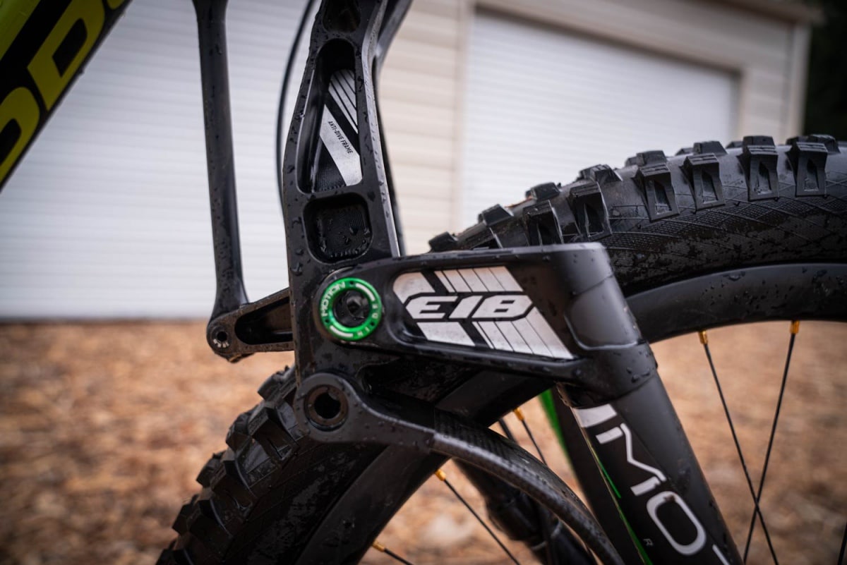 Motion E18 Fork Review Do the benefits outweigh the looks?