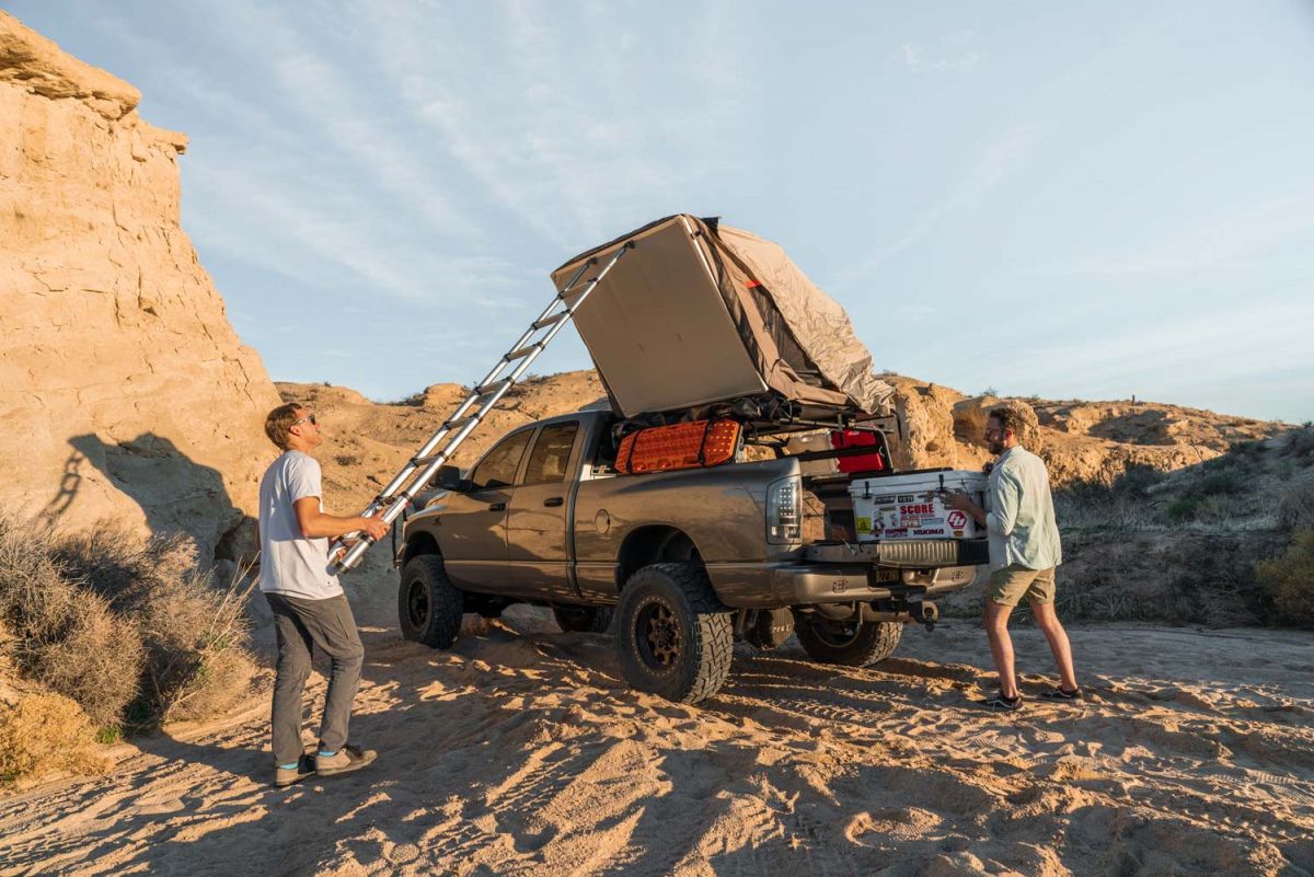 Yakima SkyRise HD Overland Vehicle Tent Review The Loam Wolf