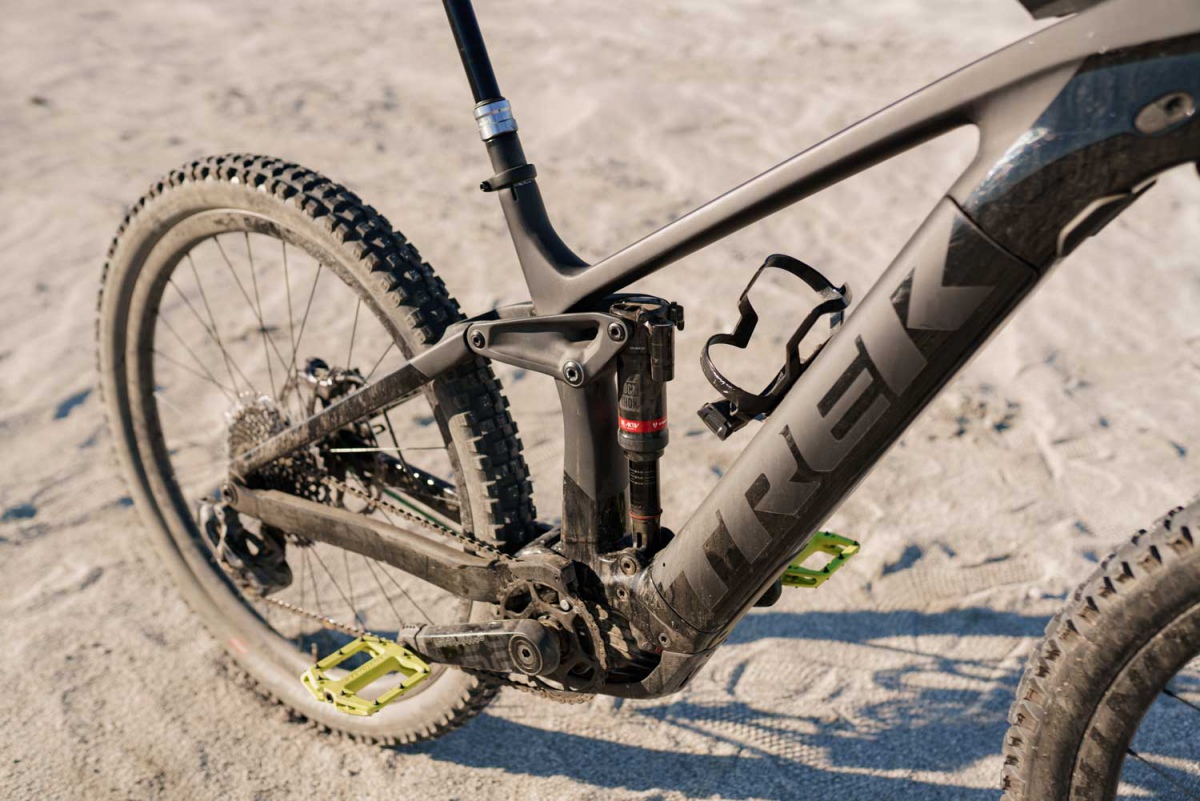 eMTB Roundup - Trek Rail 9.9 Review [eMTB of the year] | The Loam Wolf