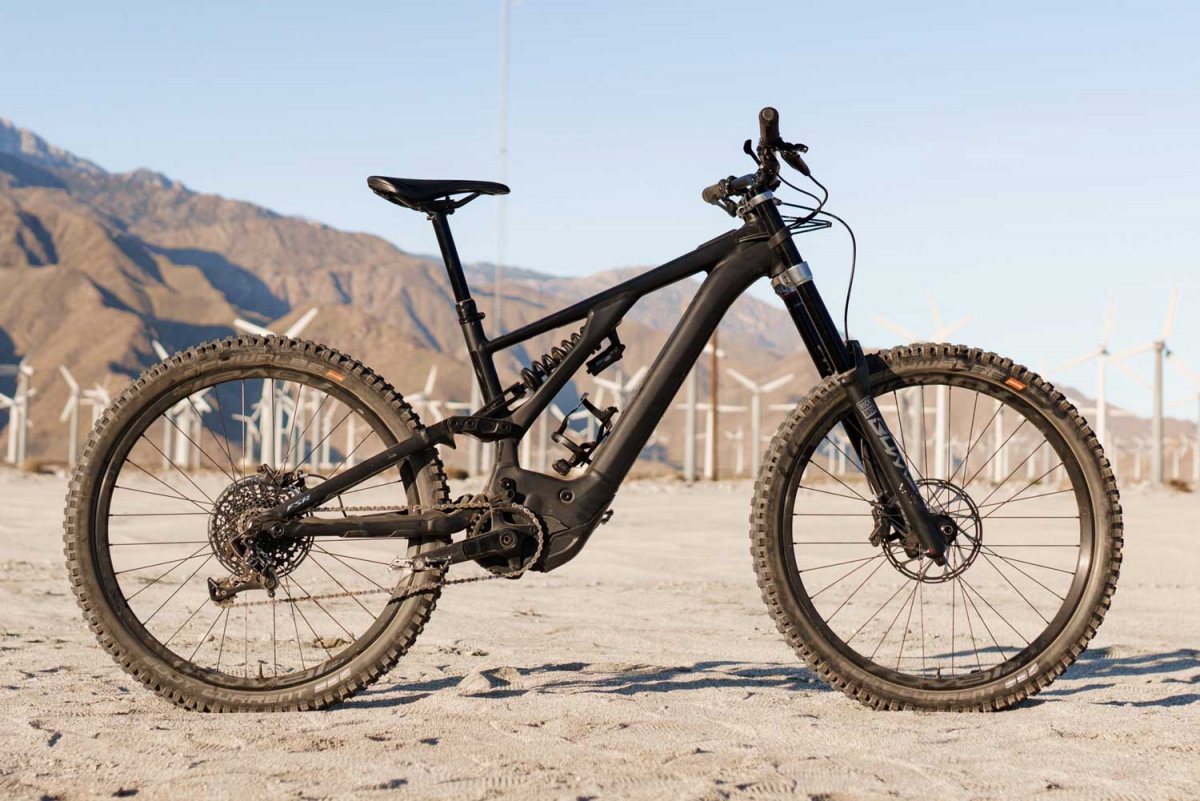 Specialized Kenevo Expert Review [Big Mountain eMTB Winner] The Loam Wolf