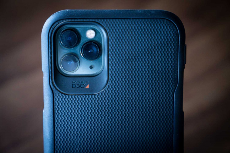 Gear4 Iphone Case Review - The Platoon is the best iPhone case rules