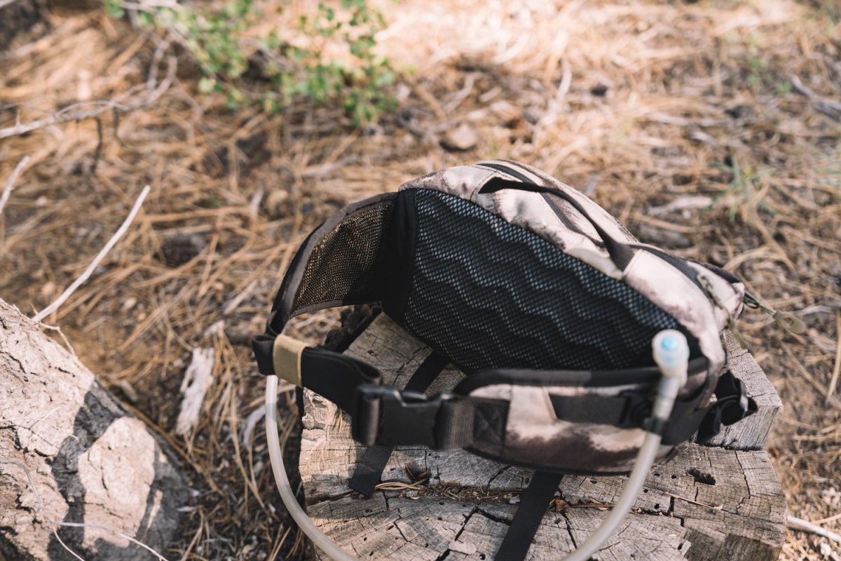 mountain bike hip pack