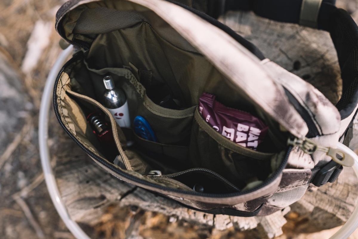 Mountain Bike Hip Pack Reviews 6 Pack Fanny Pack Shootout