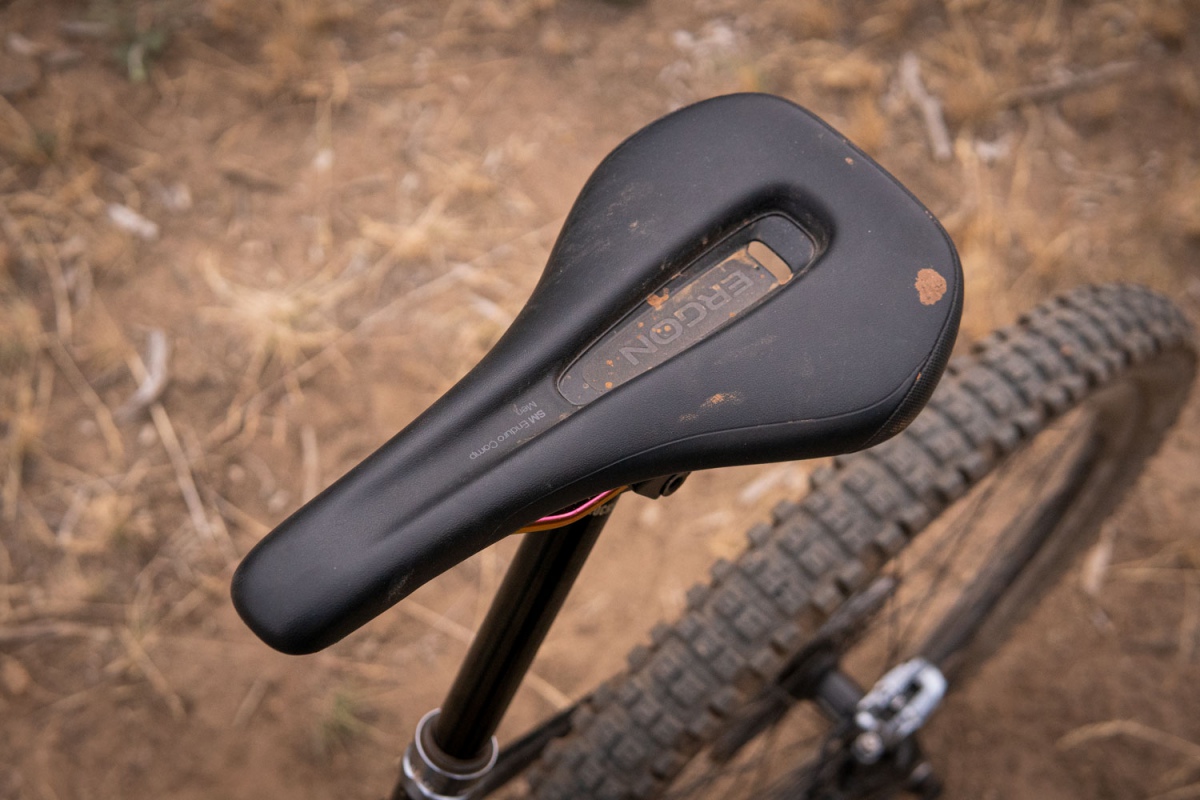 montrose comp saddle review