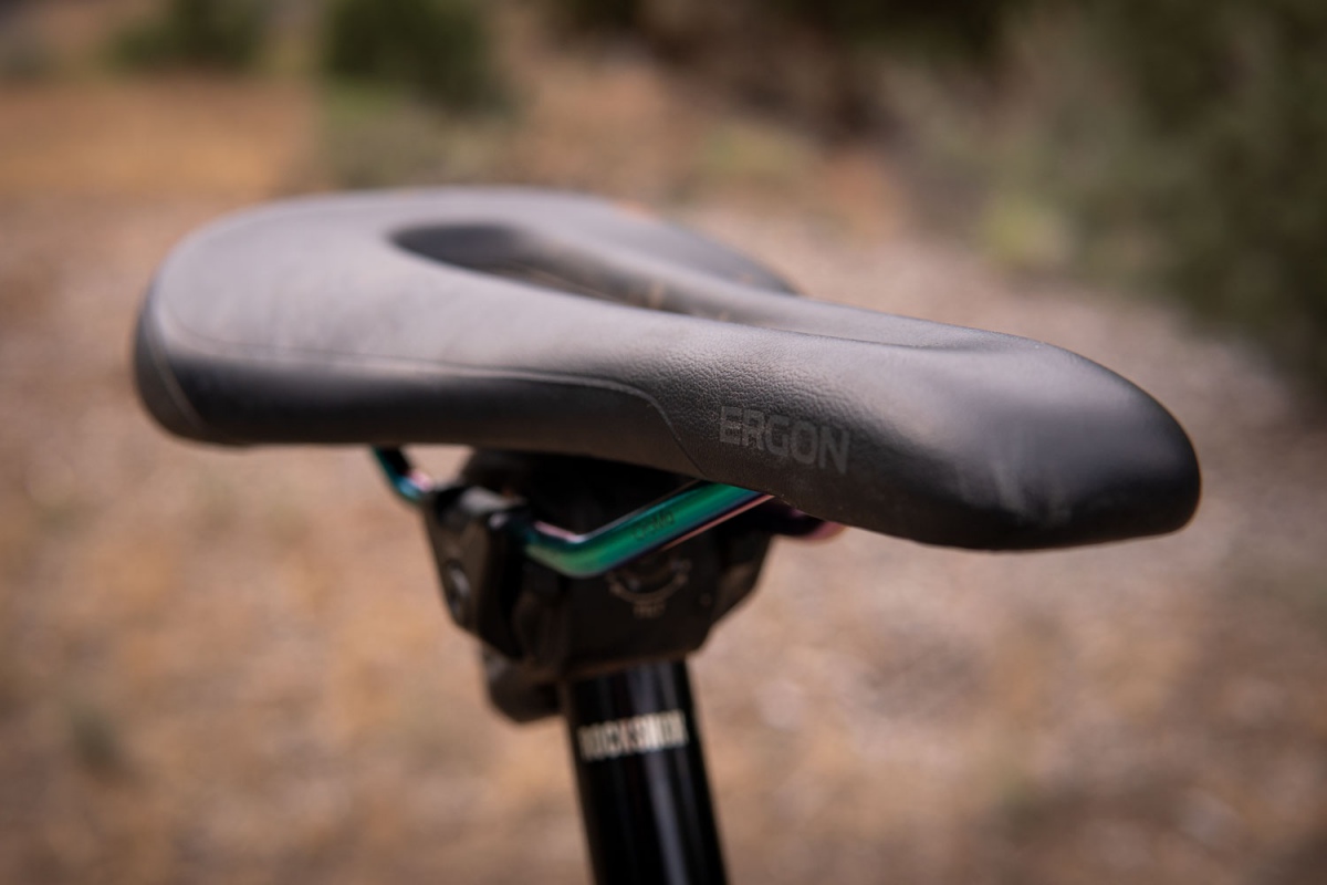 ergon enduro comp saddle