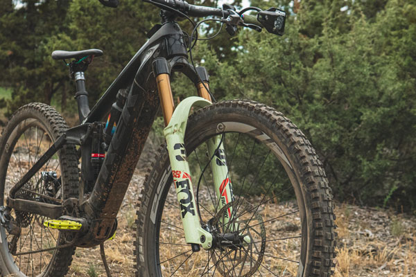 Review: <br>Fox 38 Fork