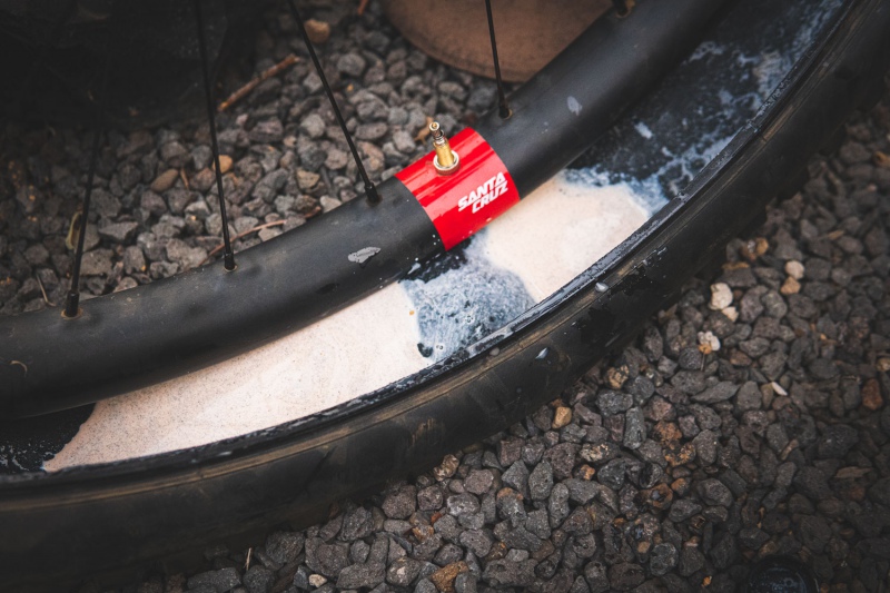 Review Orange Seal Tire Sealant The Loam Wolf