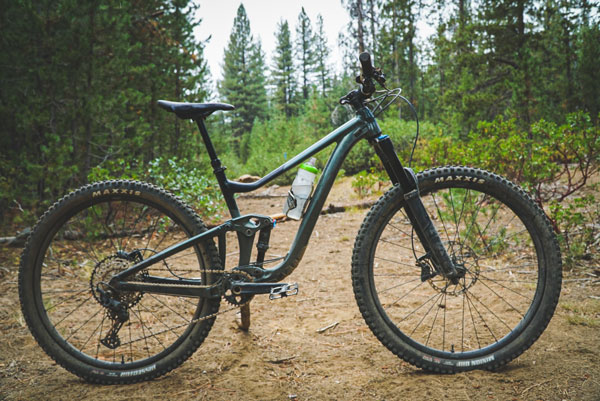 Giant Mountain Bikes | MTB Brands | The Loam Wolf