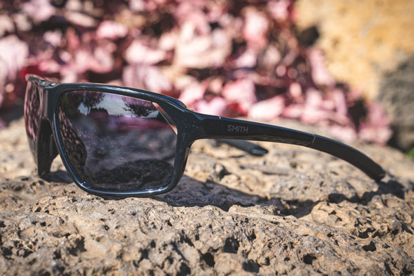 Review: <br>Smith Pathway Photochromic Glasses