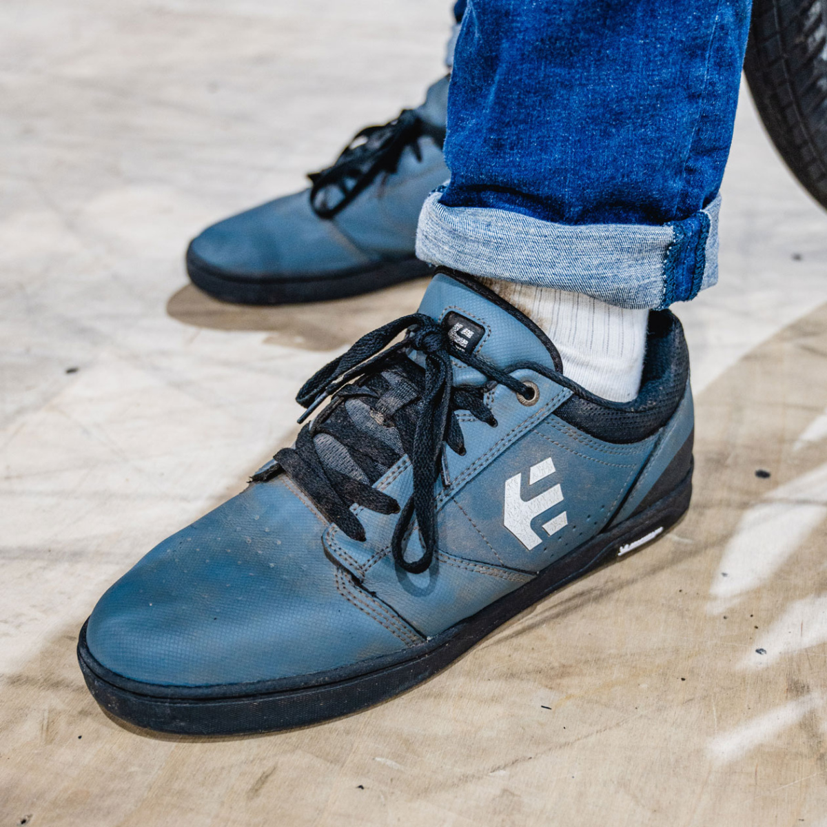 Review Etnies Camber Crank Shoes The Loam Wolf