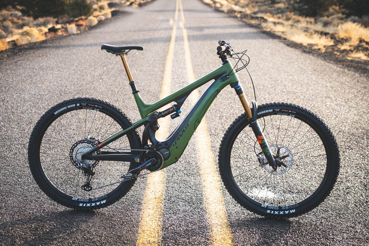 First Ride Report: The All New Pivot Shuttle