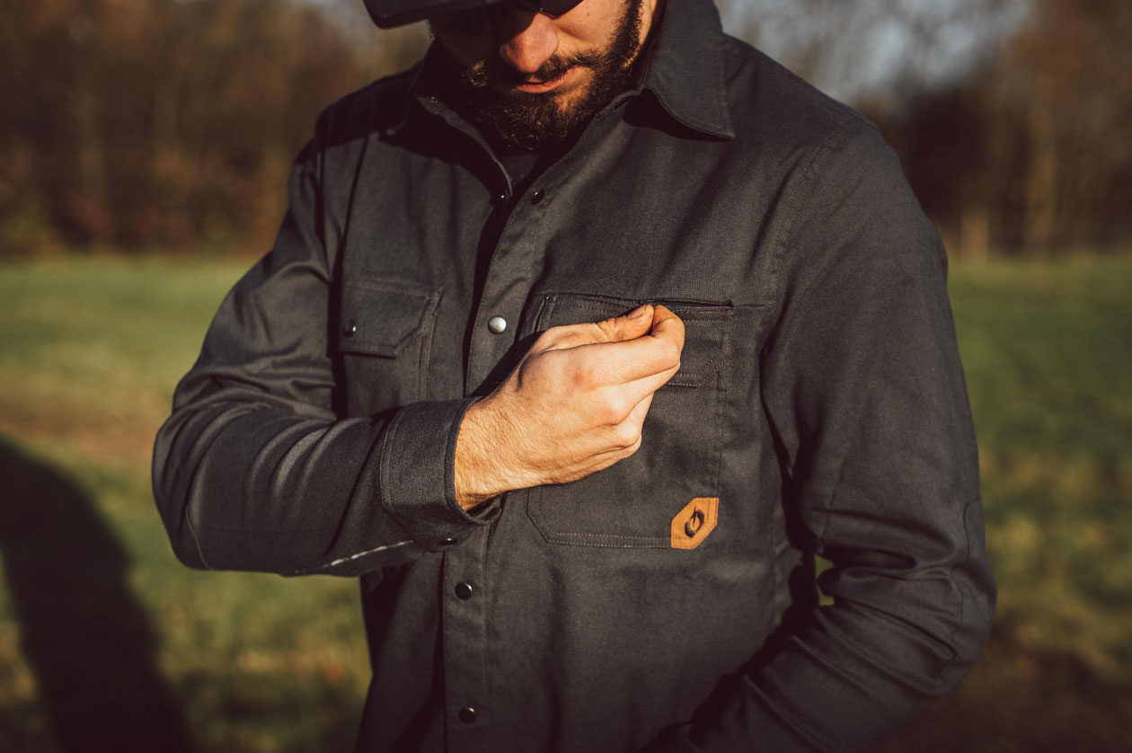 O'Neal Loam Jack Shirt Review - Zippered Chest Pocket