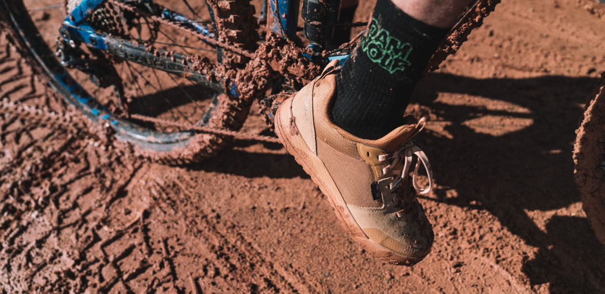 bontrager avert adventure mountain bike shoe