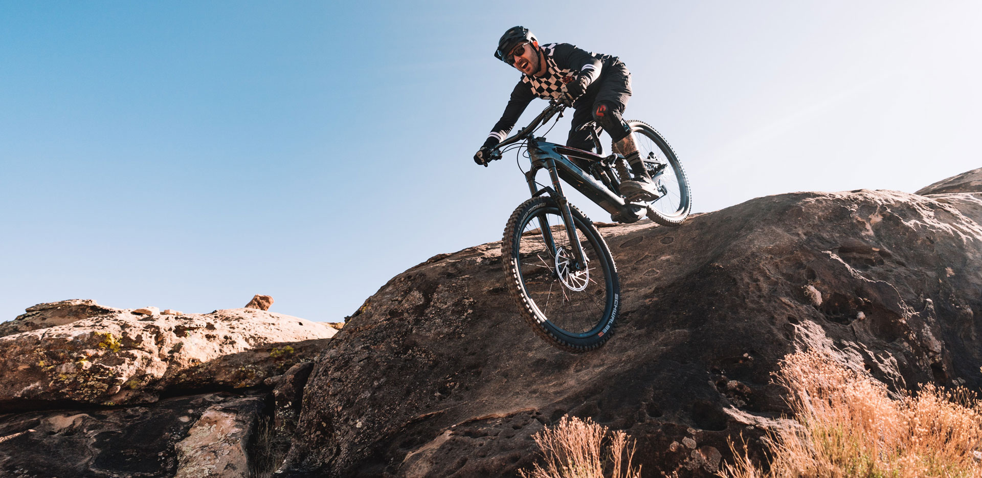 2021 eMTB Shootout: Trek Rail 9.9 Review | LaptrinhX / News