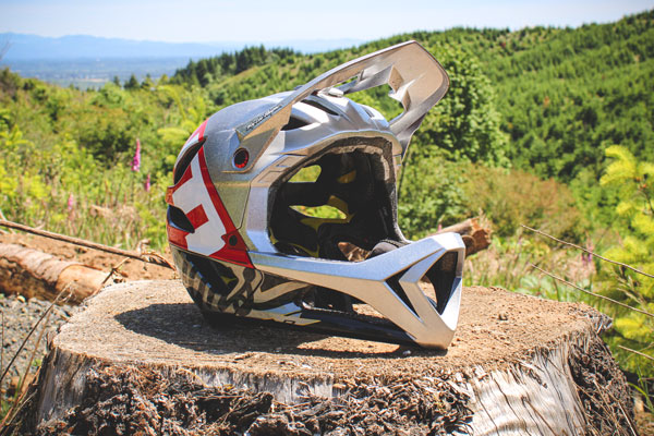 Review: <br>Troy Lee Designs Stage MIPS Helmet