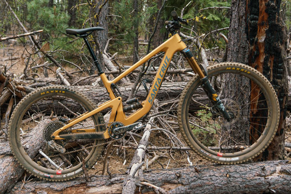 Release & First Ride: <br>The New 2022 Santa Cruz Bronson