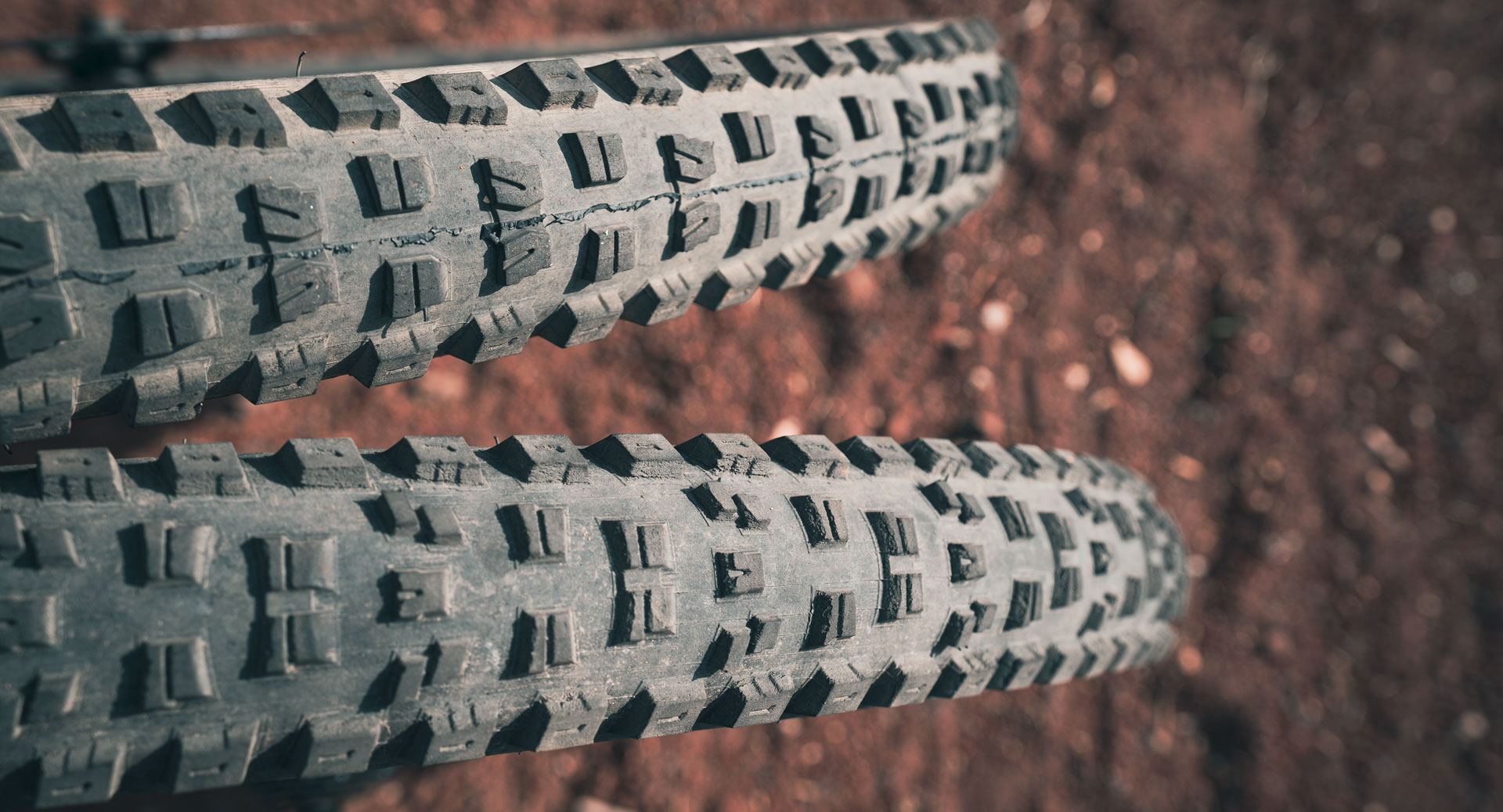 SPECIALIZED ELIMINATOR / BUTCHER TIRE COMBO REVIEW
