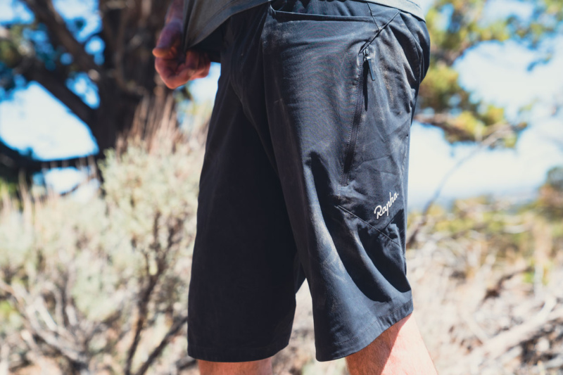 Review: Rapha Trail Technical T-Shirt & Trail Shorts | The Loam Wolf