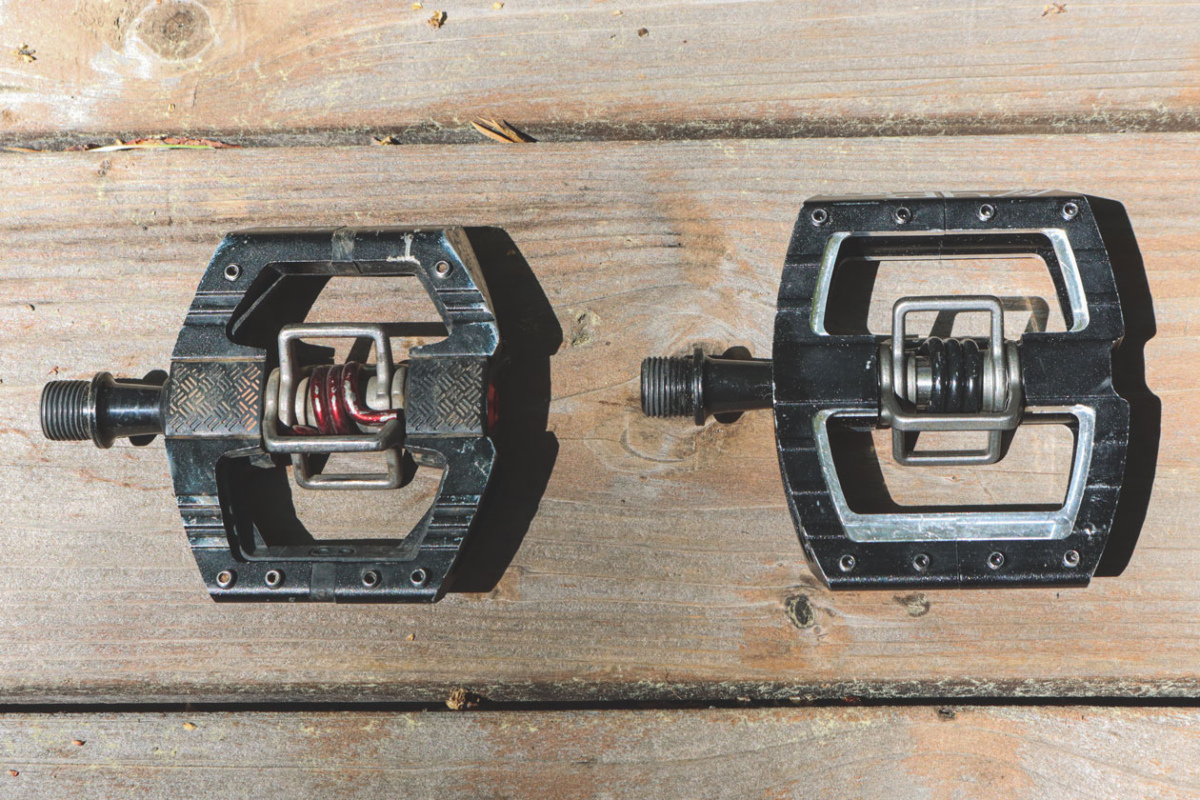 Review Crankbrothers Mallet DH Pedals The Loam Wolf