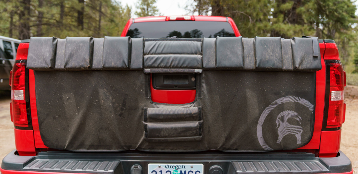Review Backcountry Getaway Goat Tailgate Pad The Loam Wolf