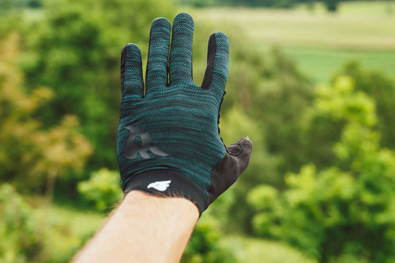 Bluegrass Glove Line Review | Union Glove