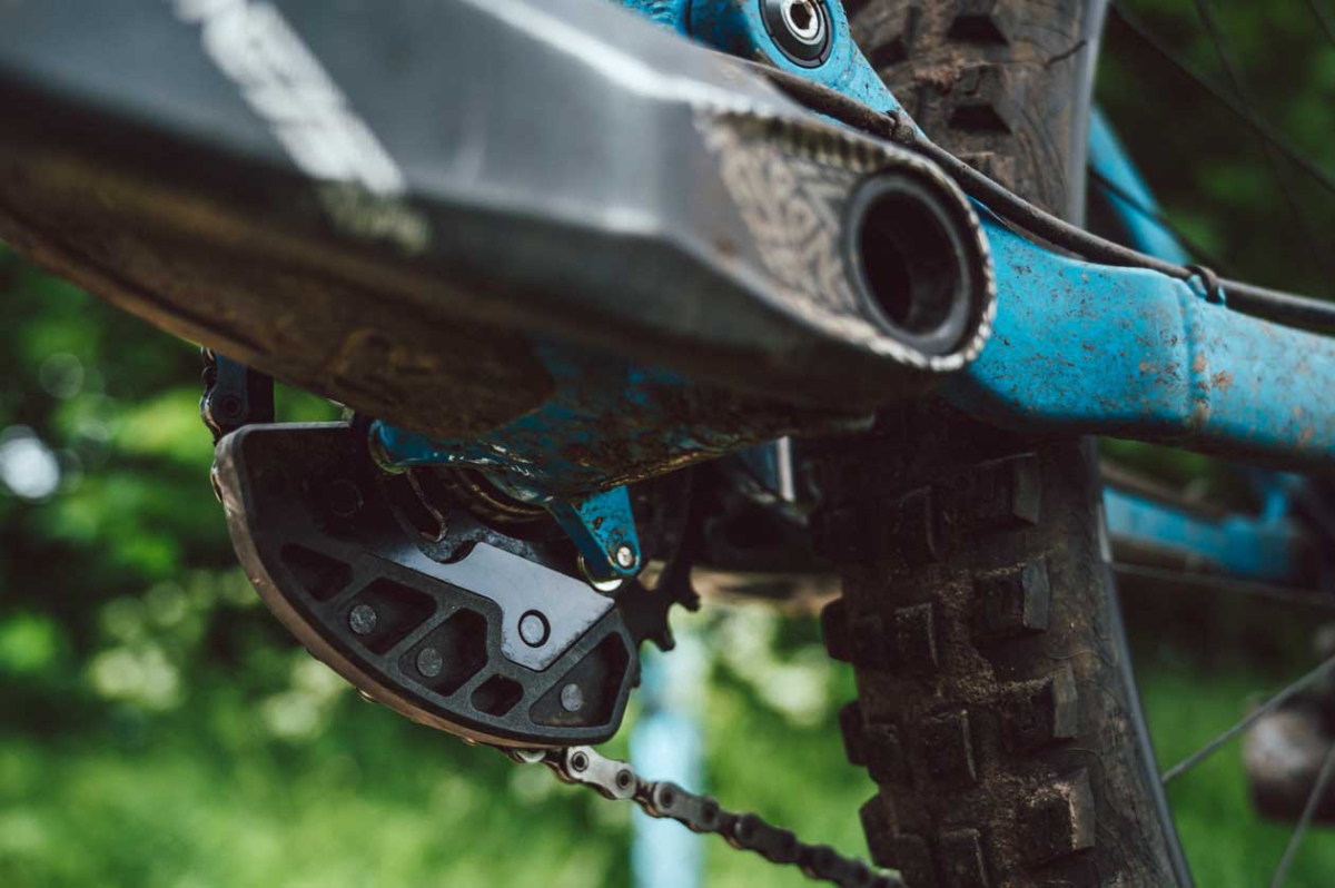 Nukeproof Chain Guide with Bashguard Review | The Loam Wolf