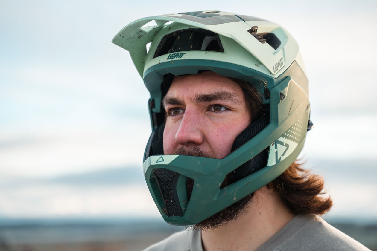Leatt Enduro 4.0 Convertible Helmet Review