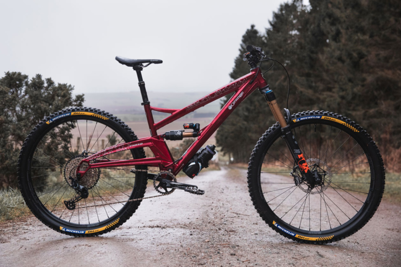 Review: Orange Stage 6 EVO SE - The Loam Wolf