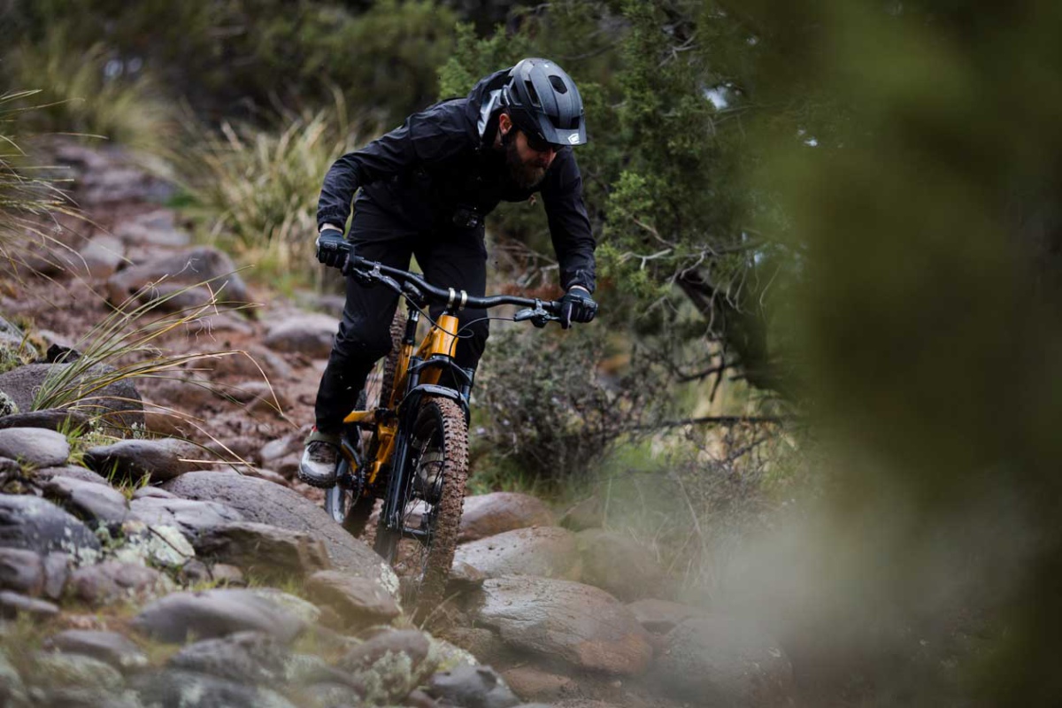 YT Jeffsy Uncaged 8 First Ride Review The Loam Wolf