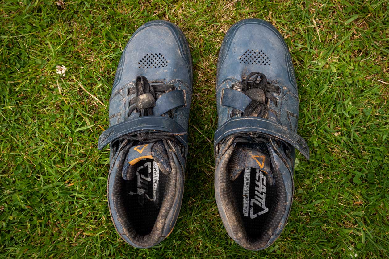 Leatt 4.0 Clipless Shoes Reviewed and Compared