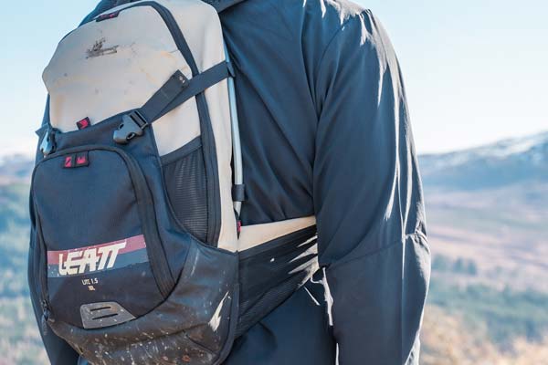 Review: <br>Leatt Mountain Lite 1.5 Hydration Pack