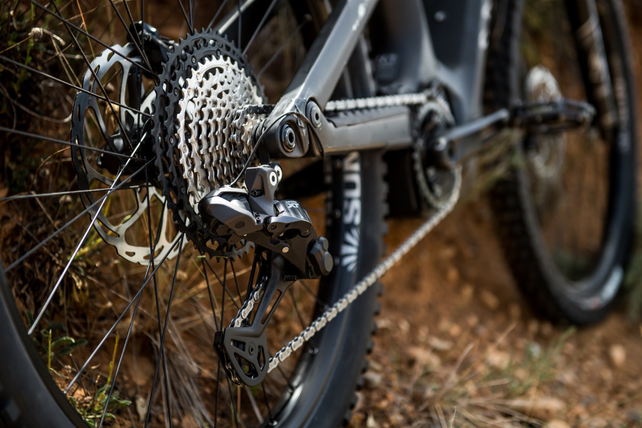 SHIMANO Launches New XT Di2 and EP6 and EP801 Motors with New Tech