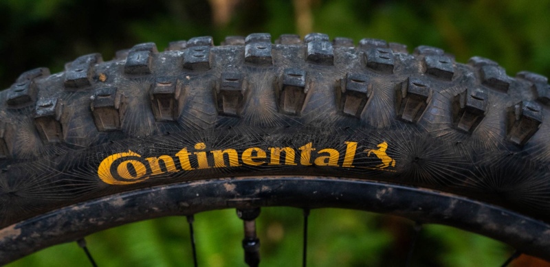 continental kryptotal 27.5 x 2.6