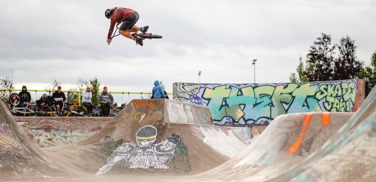 Rob's Rants: Get A BMX Bike | The Loam Wolf