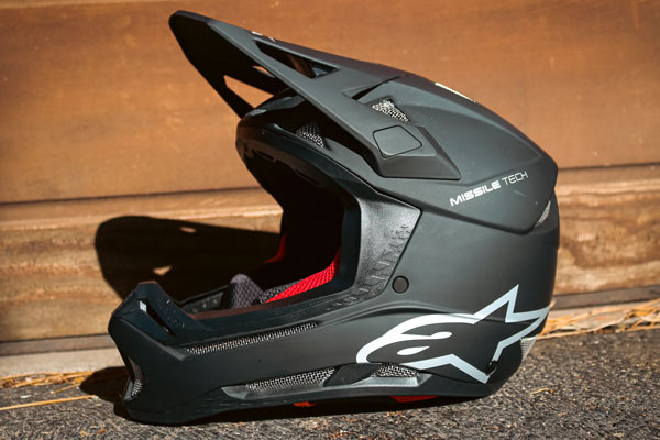 Review: <br>Alpinestars Missile Tech Full Face