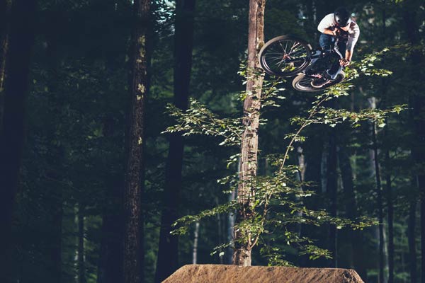 Video: <br>Must be a Dream | Peter Jamison