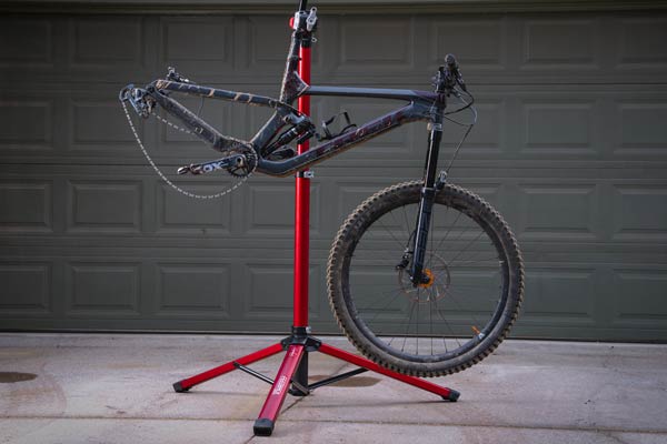 Review: <br>Feedback Pro Mechanic HD Repair Stand