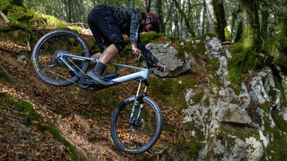 Dissected The 2023 Orbea Wild Review The Loam Wolf