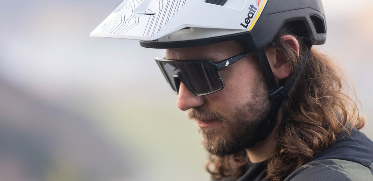 Review Melon Optics Kingpin Photochromic Glasses