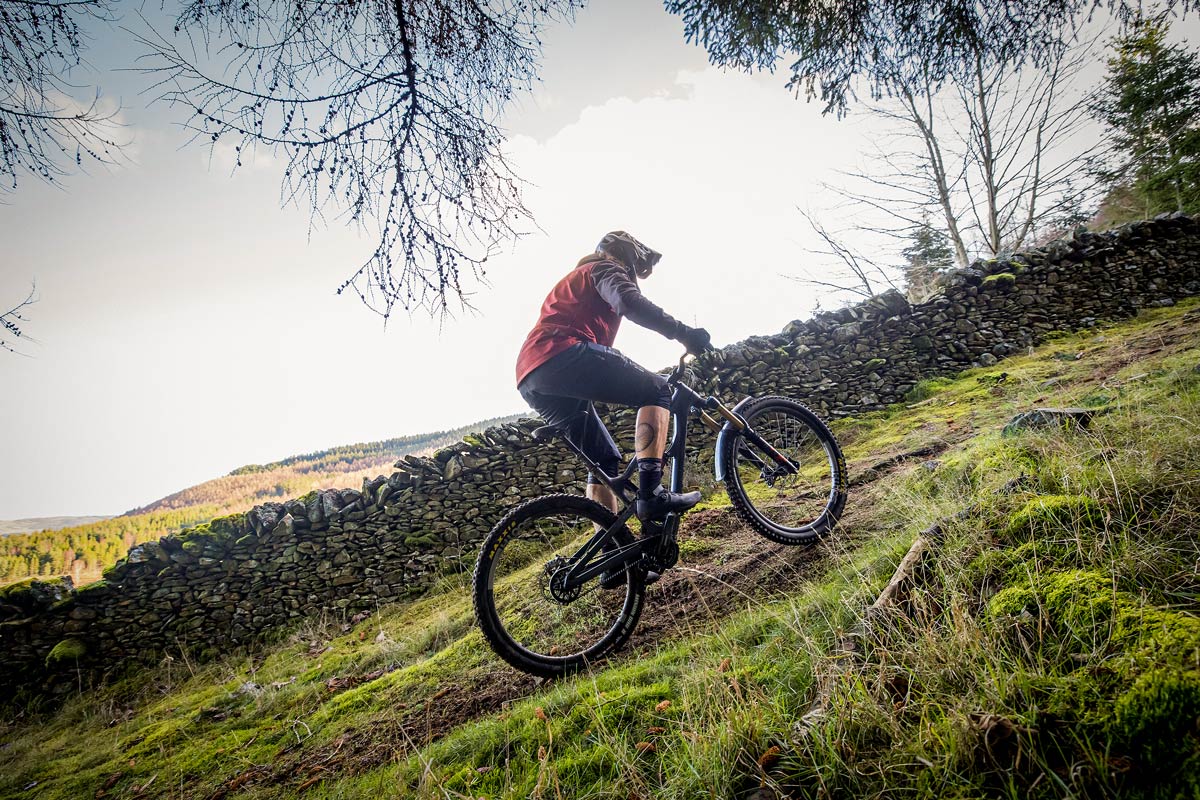 Zerode Katipo Deluxe Enduro Mountain Bike Review