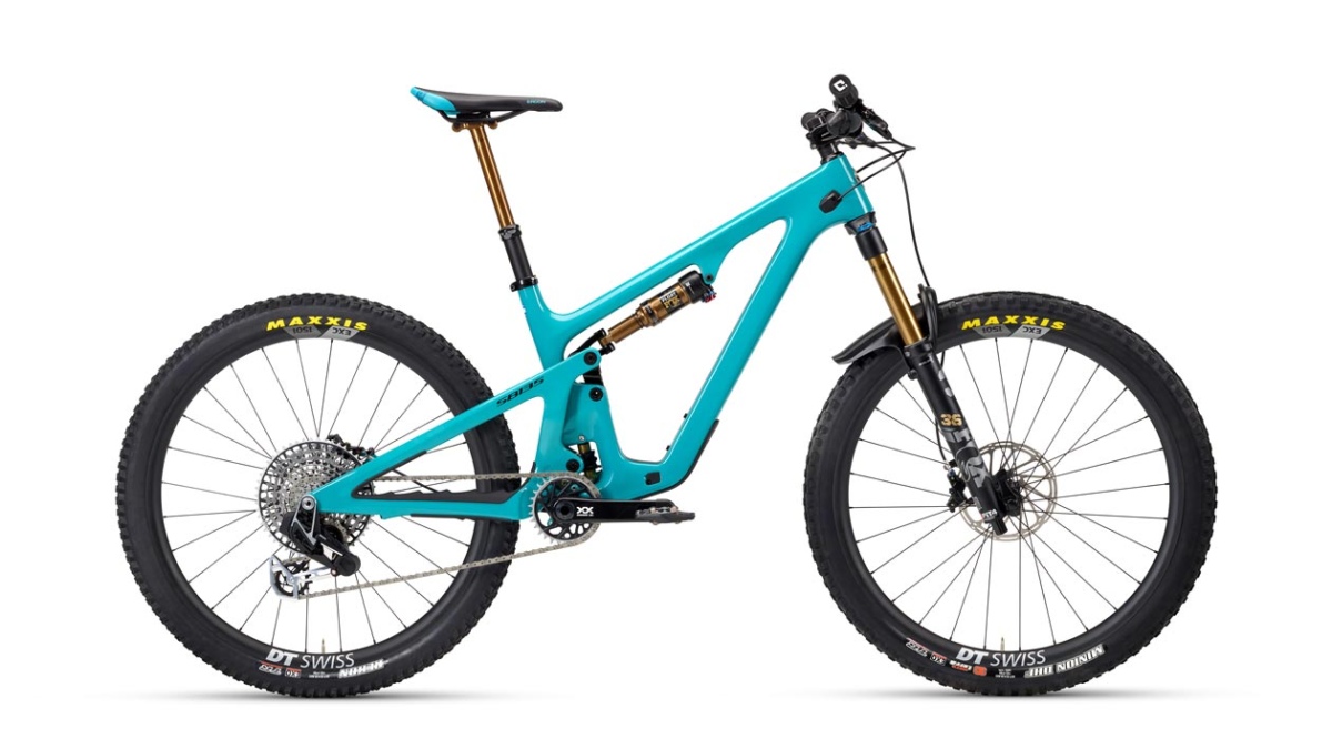 First Ride & Release: Yeti SB135 - The Dopamine Machine