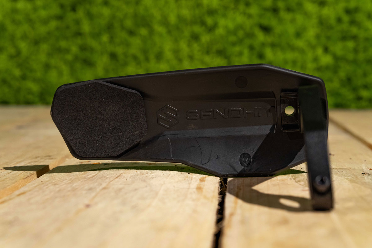 TLW_SendHitGuards-07775 SendHit Nock V2 MTB Handguard Review